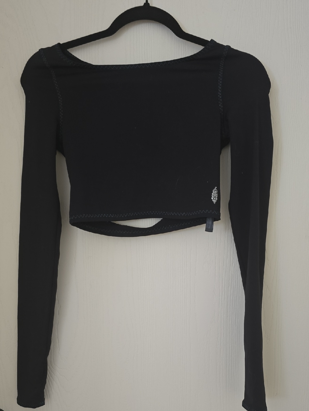 FP Movement by Free People Black Long Sleeve Cropped Top